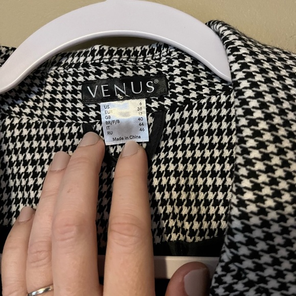Venus Double Breasted Houndstooth Blazer Jacket - Picture 6 of 10